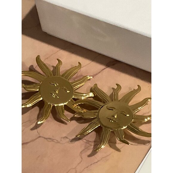 NWT Rowen Rose Gold Sunburst Earrings - Picture 5 of 12